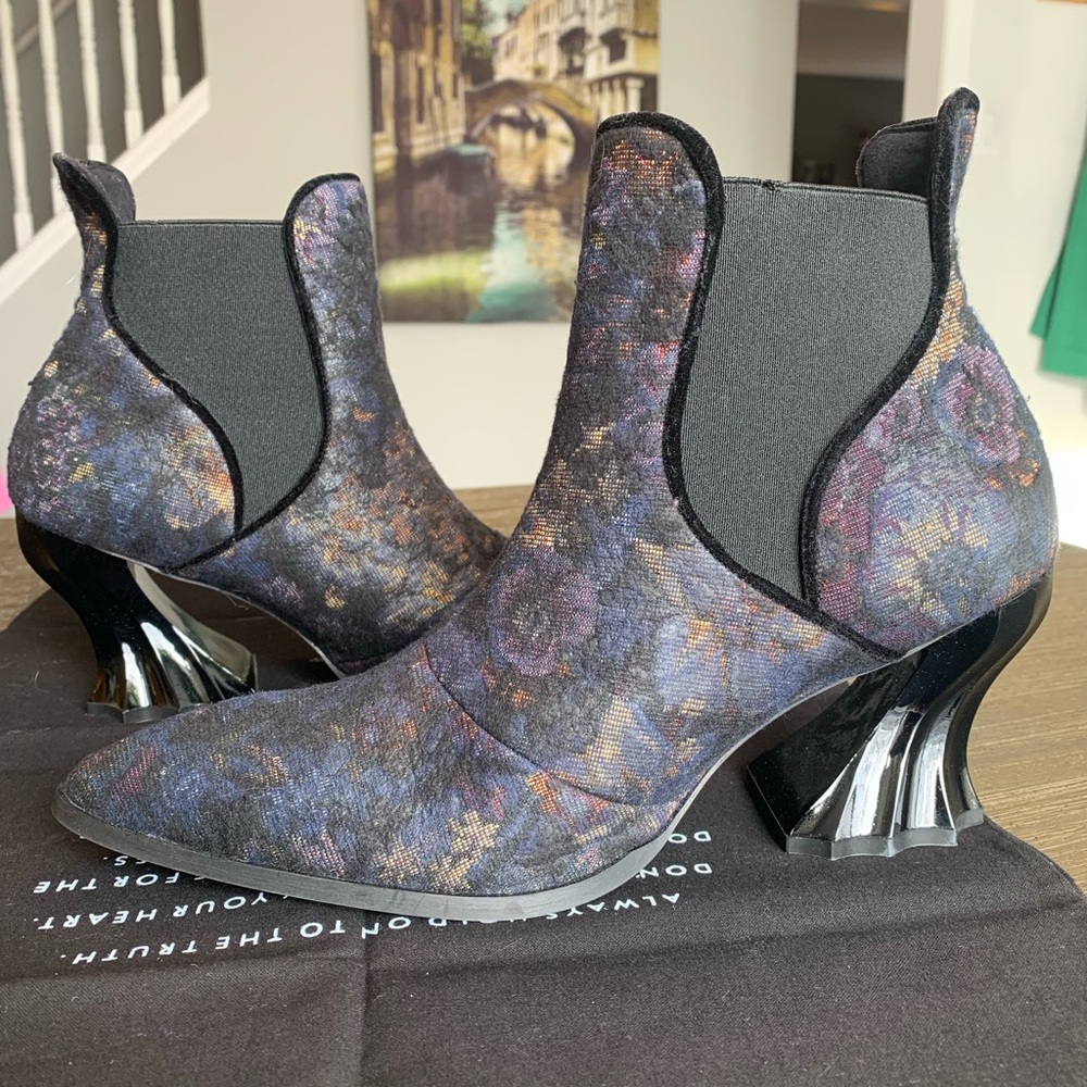 John Fluevog 10.5 Dark Floral Heeled Boots - Picture 2 of 14